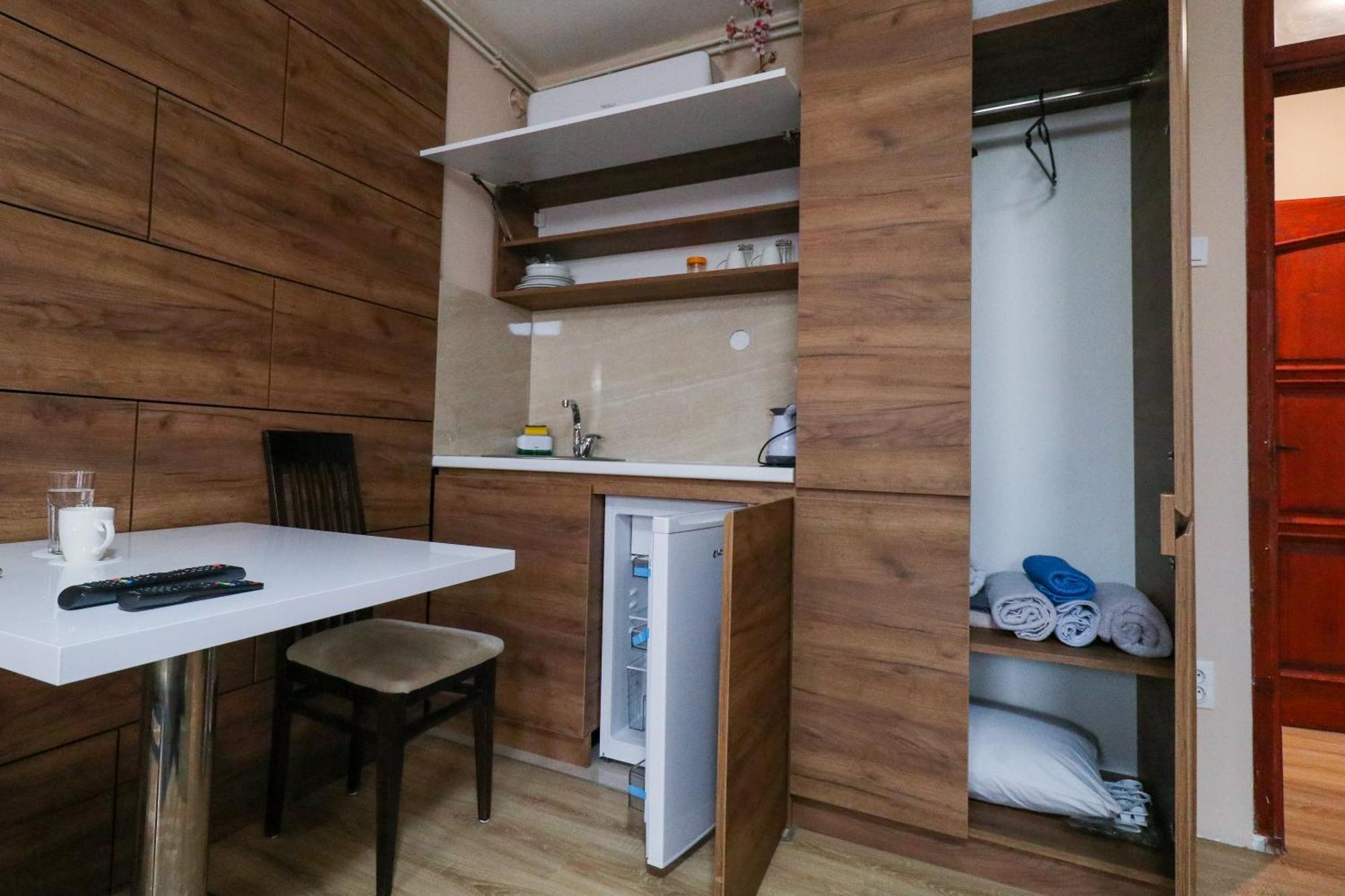 Studio Apartments Maksimovic Nis Exterior foto